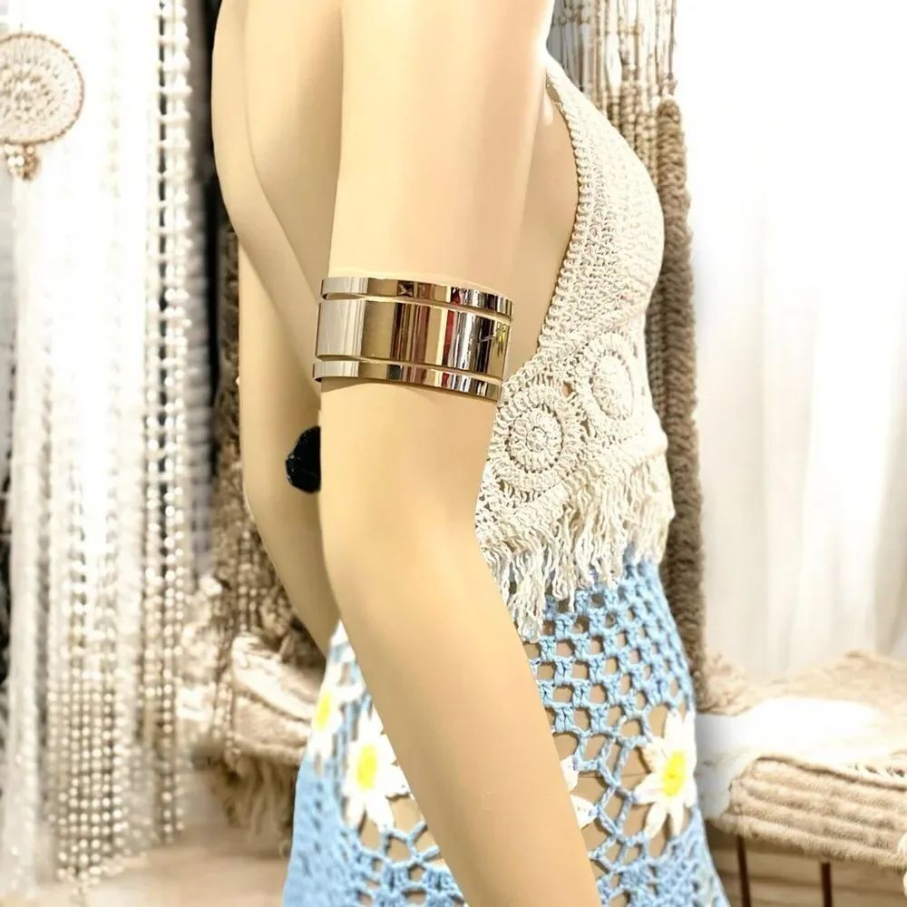 Silver Wide Armlet Band Cuff Bracelet - NEW